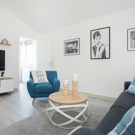 Apartment Movie Primošten Eksteriør bilde